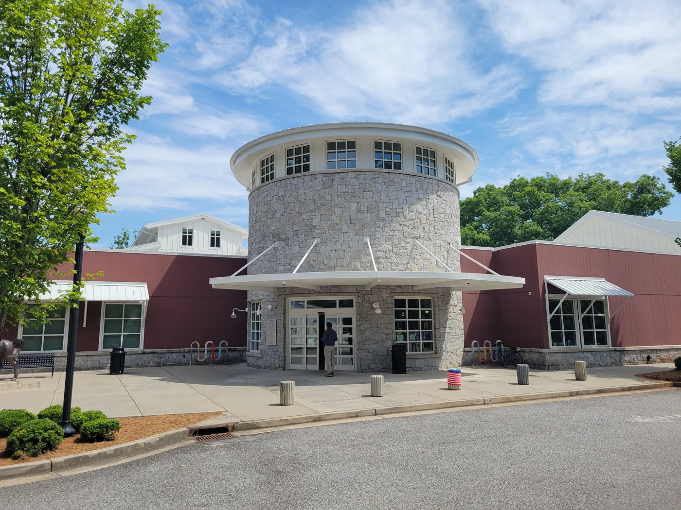 The entrance of Milton Branch Library on Mayfield Road, one of Fulton County's 32 early voting sites.