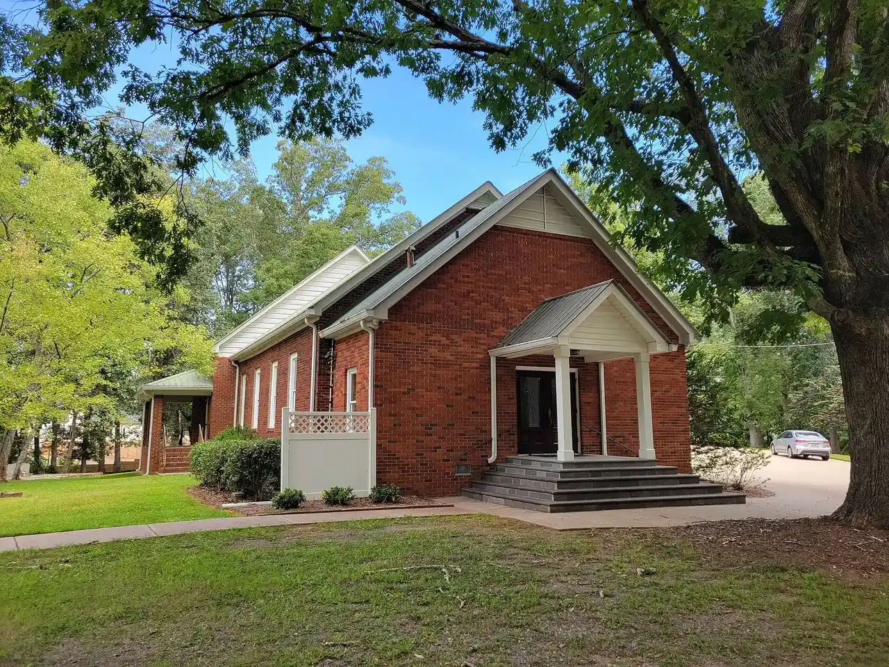 Union Primitive Baptist Church in the Sweetapple area of southwest Milton